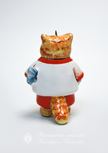 Кот с рыбкой