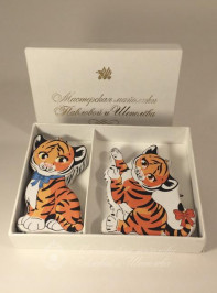 Коллекция 2 тигренка в коробке
